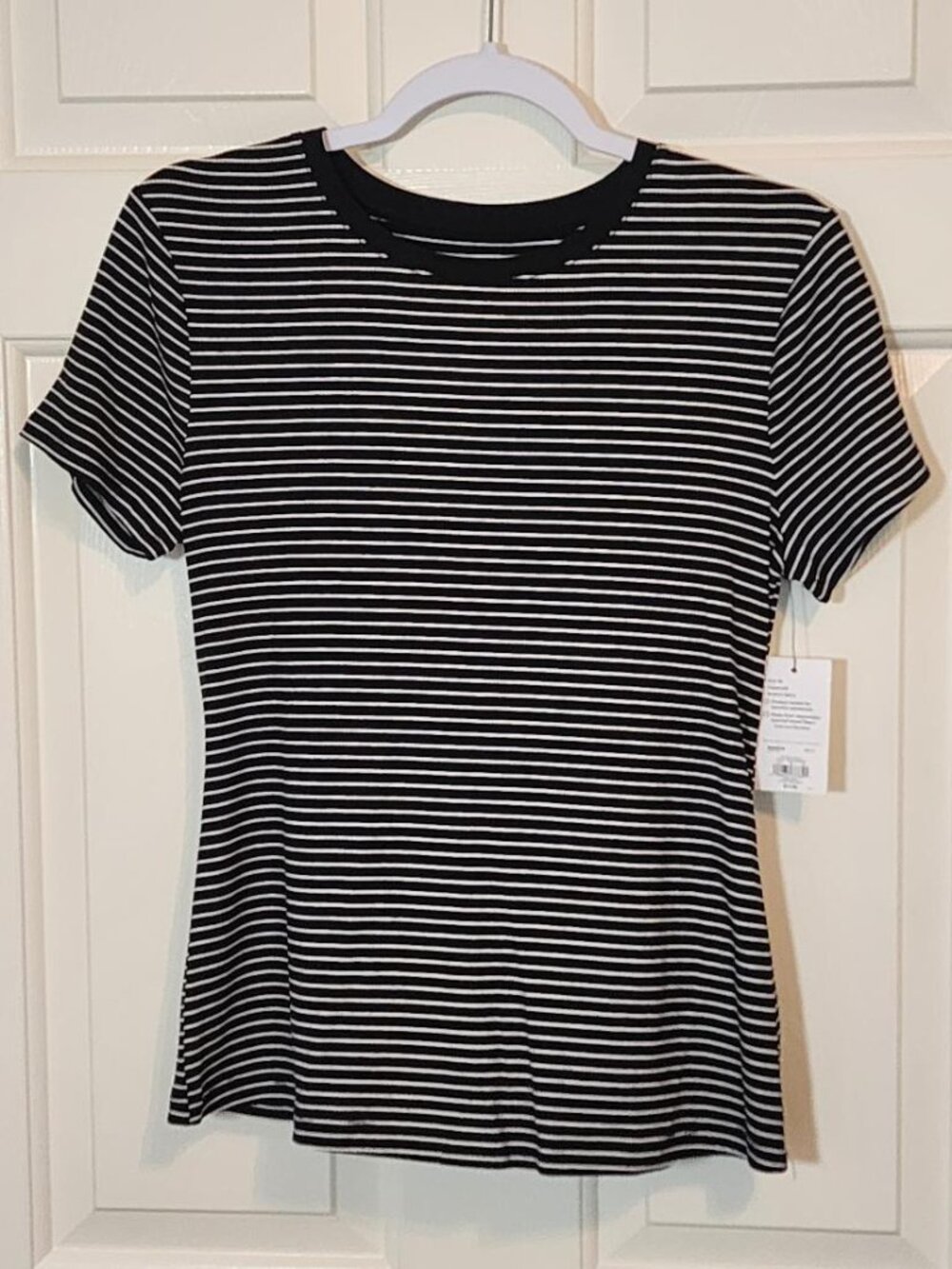 Nine West Women's Fitted Ribbed Crewneck Top